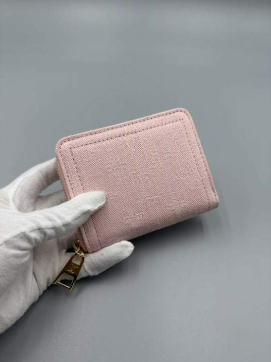 Picture of Louis Vuitton Wallets _SKUfw238757551fw